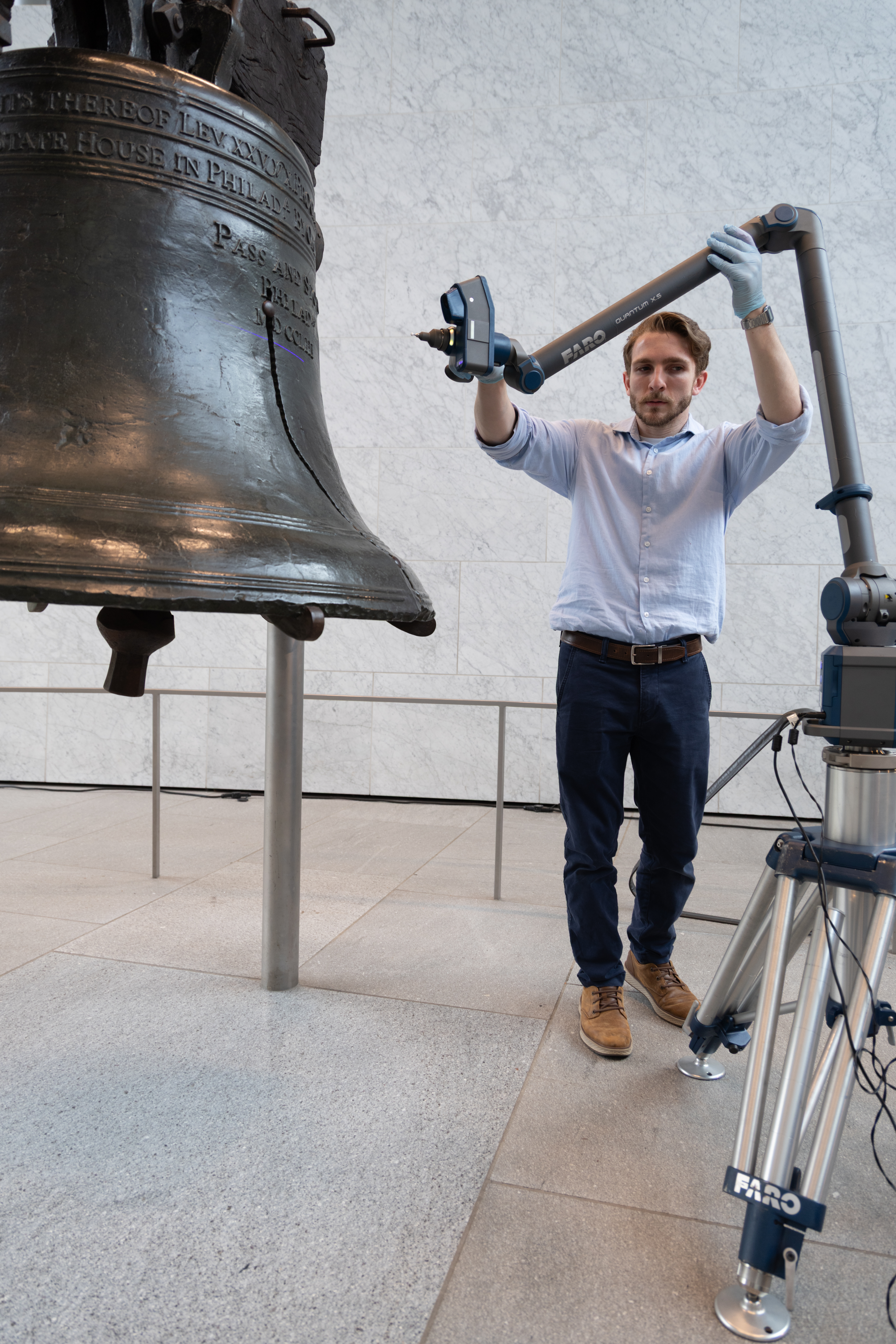 Using a FARO arm to capture the Liberty Bell crack and surface